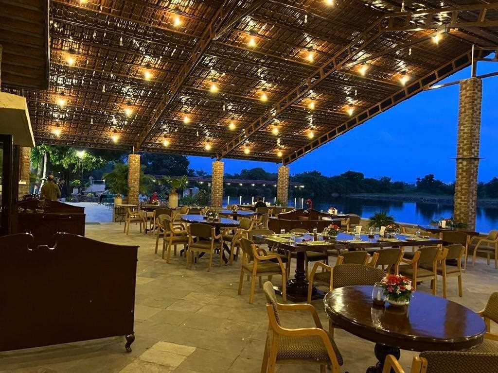 Hotel Shikarbadi